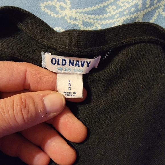 Old Navy sweater - Picture 2 of 2